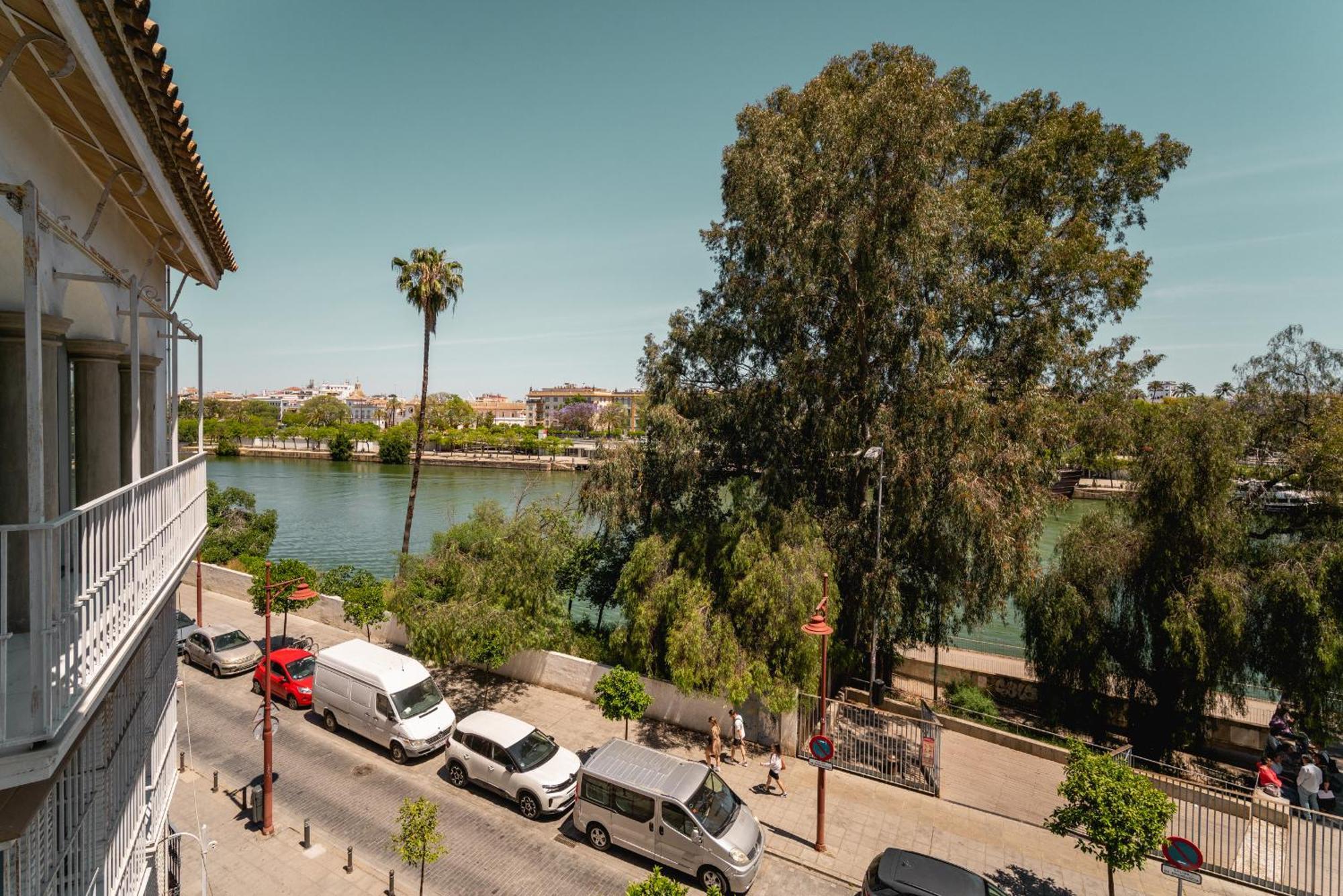 Betis River View เซบีญา ภายนอก รูปภาพ
